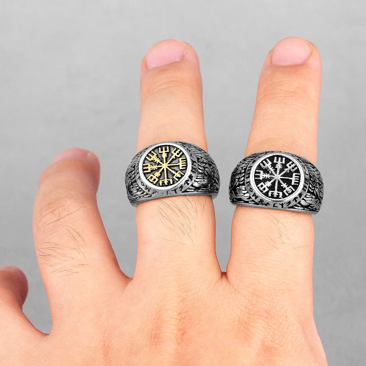 VEGVISIR RUNED RING