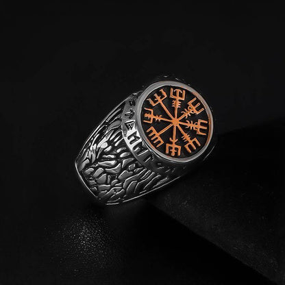 VEGVISIR RUNED RING